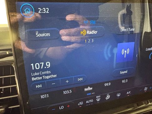 Used 2023 Ford Transit 350 XLT RWD image 29