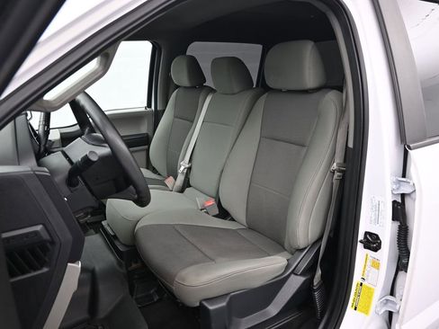 Used 2018 Ford F150 XL w/ Equipment Group 101A Mid image 10