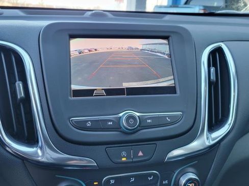 Used 2024 Chevrolet Equinox LT w/ LPO, Floor Liner Package image 18