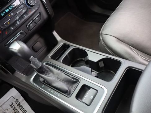 Used 2017 Ford Escape Titanium FWD image 24