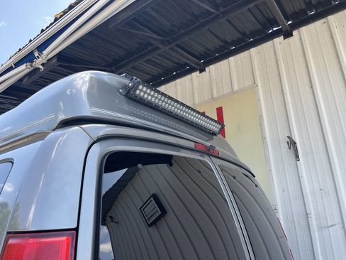 Used 2012 Chevrolet Express 1500 image 9