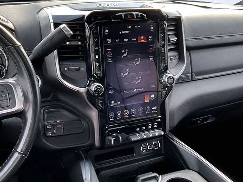 Used 2020 RAM 3500 Laramie image 16