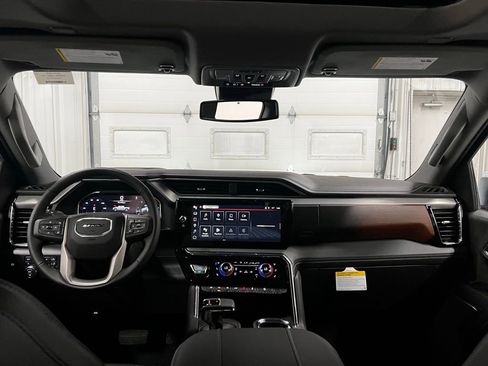 New 2026 GMC Sierra 1500 Denali AWD/4WD image 40