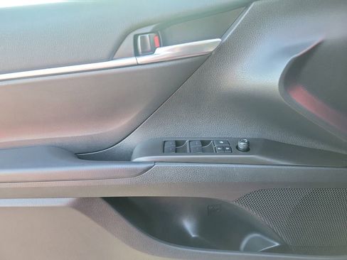 Used 2023 Toyota Camry LE image 14