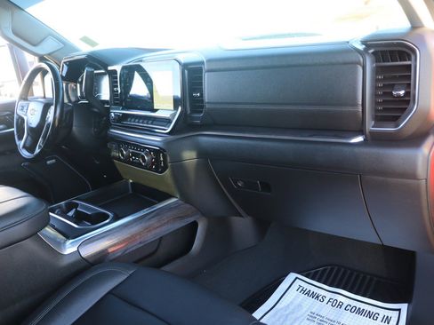 Used 2024 Chevrolet Silverado 3500 LTZ w/ LTZ Convenience Package image 33