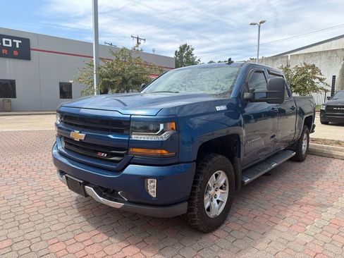 Used 2018 Chevrolet Silverado 1500 LT w/ All Star Edition AWD/4WD image 1
