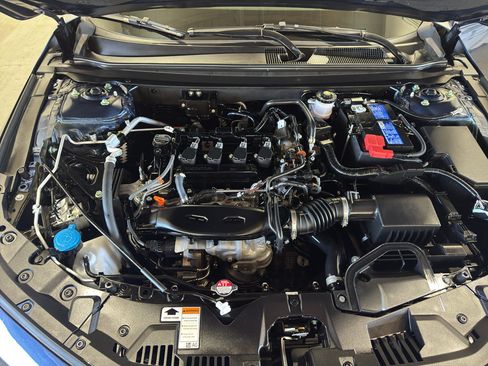 Used 2025 Honda Accord SE image 30