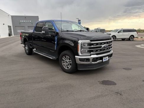 Used 2023 Ford F350 Lariat w/ FX4 Off-Road Package AWD/4WD image 8
