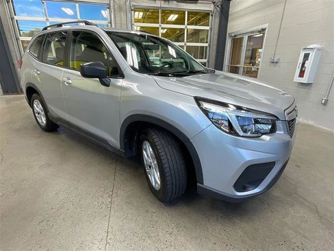 Used 2021 Subaru Forester image 7