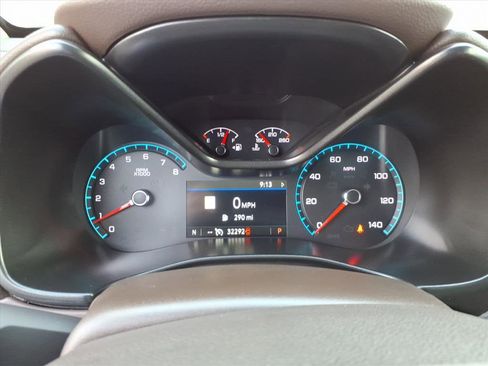 Used 2022 GMC Canyon Denali image 16