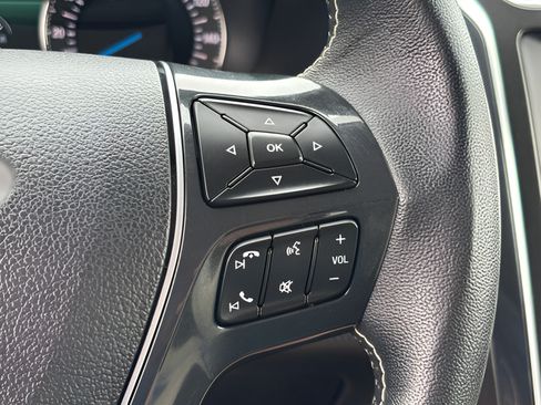 Used 2018 Ford Explorer Platinum AWD/4WD image 21