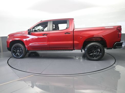 Used 2023 Chevrolet Silverado 1500 LT Trail Boss AWD/4WD image 3
