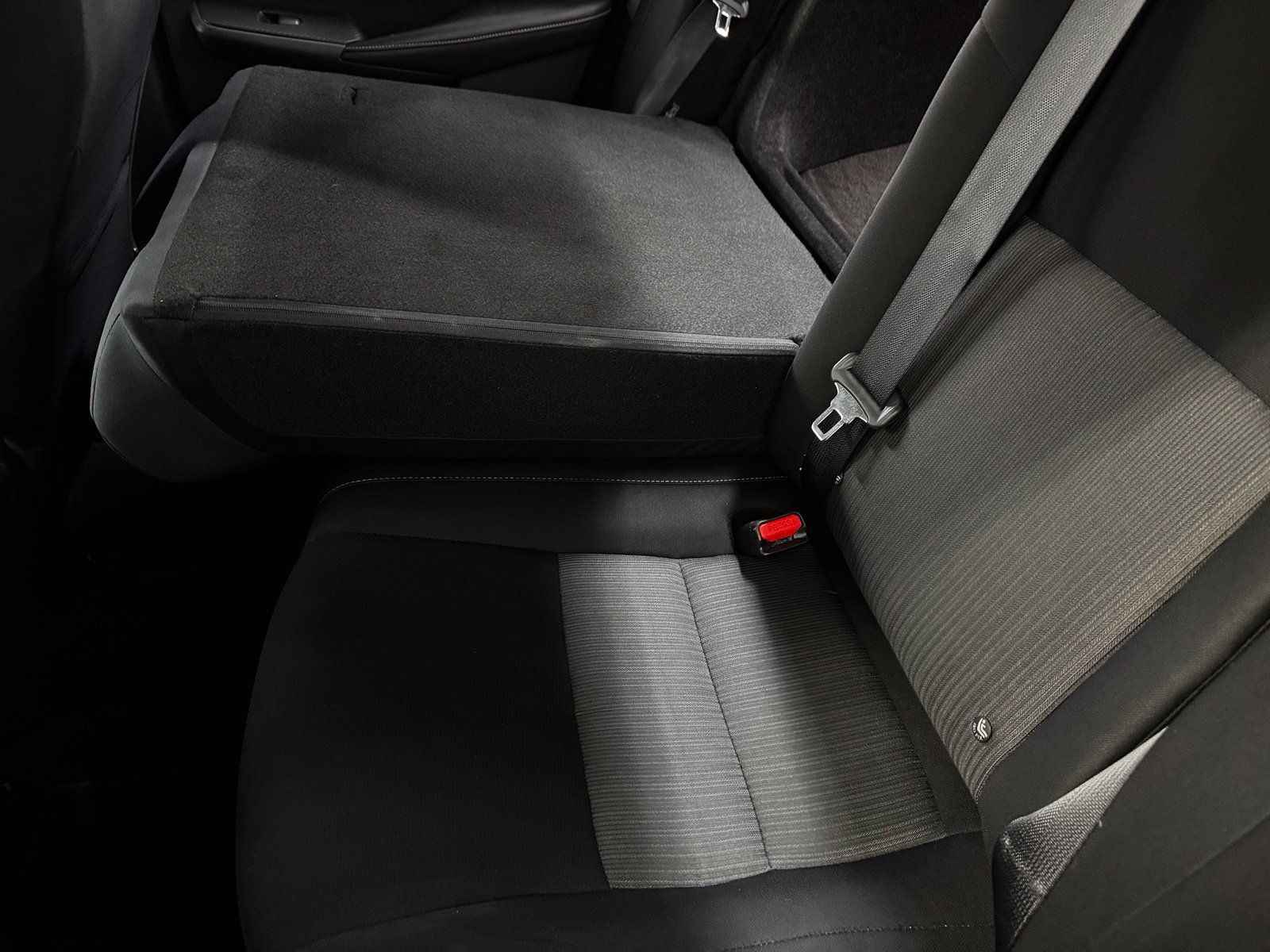 Certified 2024 Nissan Sentra SV FWD image 34