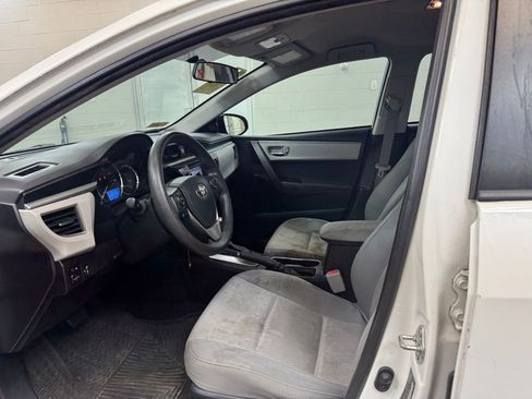 Used 2014 Toyota Corolla LE image 11
