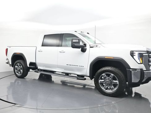 New 2026 GMC Sierra 3500 SLE w/ SLE Value Package AWD/4WD image 5