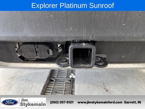 Used 2026 Ford Explorer Platinum AWD/4WD image 8