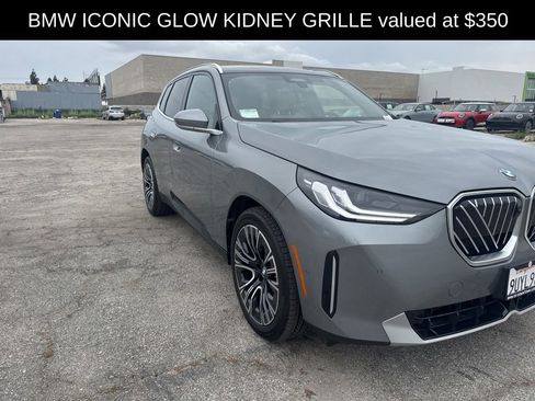 Used 2025 BMW X3 xDrive30i w/ Premium Package image 8