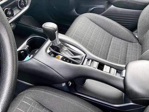 Used 2023 Honda HR-V LX image 15