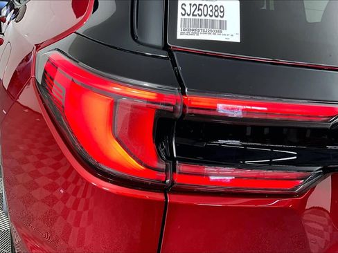 Used 2025 GMC Acadia Elevation w/ LPO, Floor Liner Package image 53