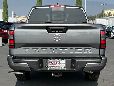 New 2026 Nissan Frontier SV image 4