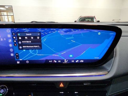 Certified 2024 Buick Envision Avenir image 16