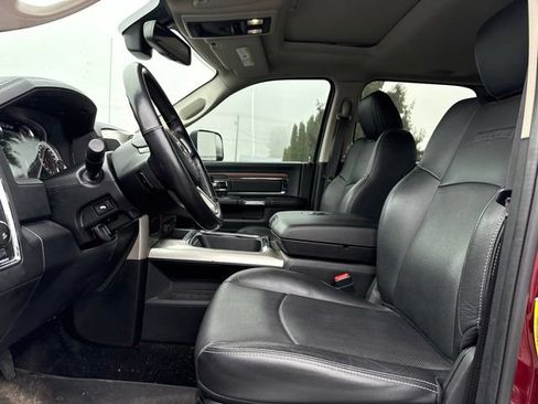 Used 2017 RAM 2500 Laramie w/ Sport Appearance Group AWD/4WD image 6