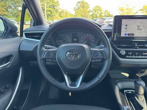 Used 2023 Toyota Corolla SE FWD image 22