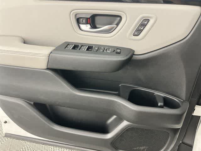 Used 2025 Honda Pilot EX-L image 30