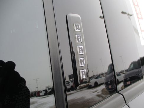 Used 2022 Ford F150 XLT w/ Equipment Group 302A High image 14