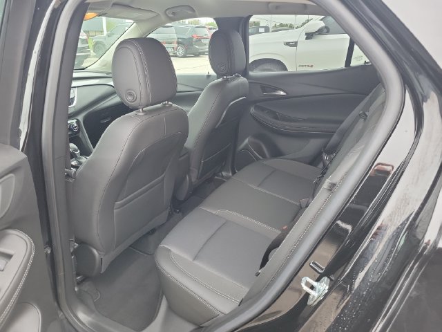 Used 2023 Buick Encore GX Select w/ Sport Touring Package FWD image 12