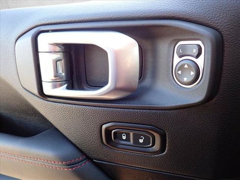 Used 2023 Jeep Wrangler Unlimited Rubicon 4xe AWD/4WD image 12