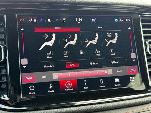 Used 2023 Dodge Durango GT AWD/4WD image 30
