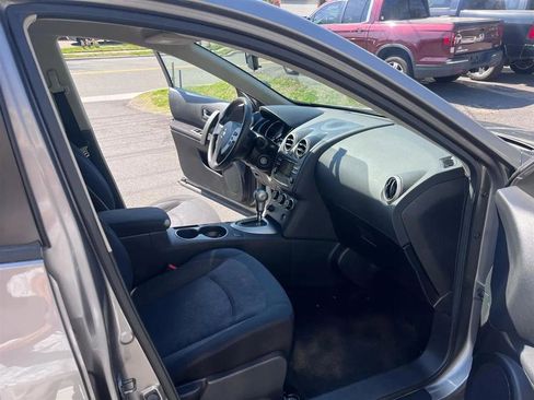 Used 2014 Nissan Rogue S w/ Convenience Package image 19