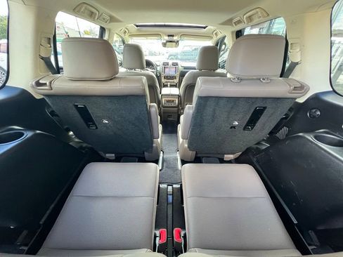 Used 2020 Lexus GX 460 Premium image 24