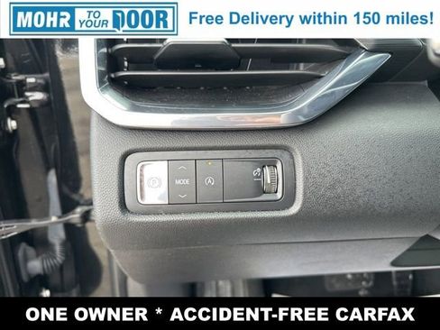 Used 2025 GMC Acadia Elevation image 24