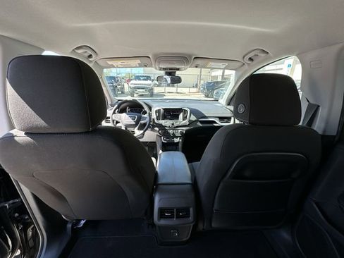 Used 2022 GMC Terrain SLE w/ Driver Convenience Package image 29