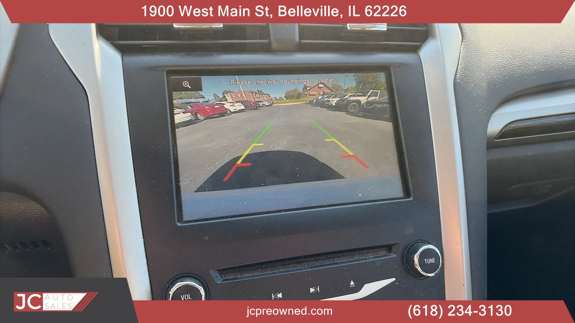Used 2015 Ford Fusion SE w/ Equipment Group 202A FWD image 21