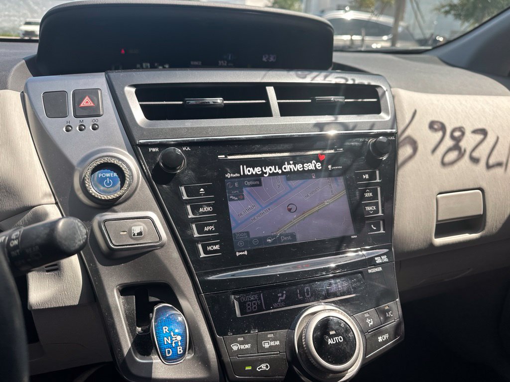 Used 2017 Toyota Prius V Five FWD image 15
