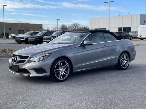 Used 2015 Mercedes-Benz E 400 Cabriolet image 23
