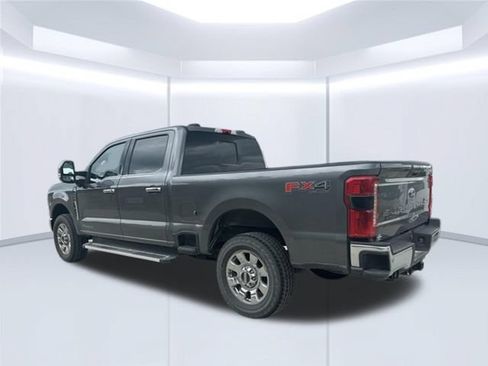 Used 2023 Ford F250 Lariat w/ Chrome Package AWD/4WD image 6