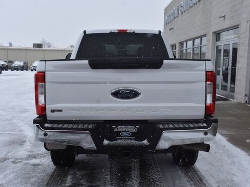 Used 2019 Ford F250 XLT w/ XLT Value Package image 5