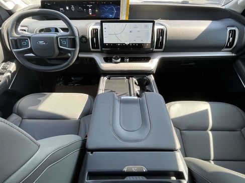 New 2025 Ford Expedition Max Active RWD image 10