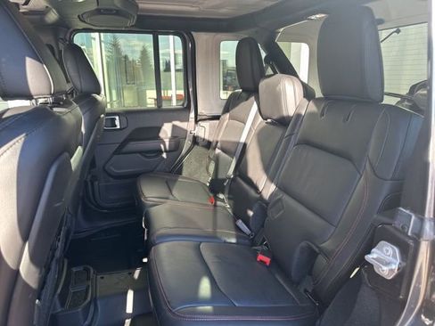 Used 2021 Jeep Wrangler Unlimited Rubicon image 26