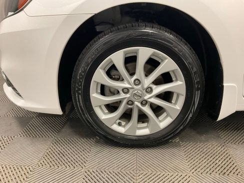 Used 2019 Nissan Sentra SV image 8