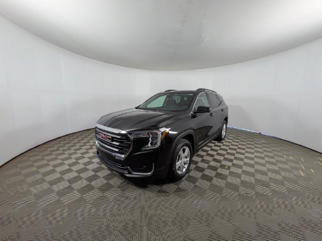 Used 2024 GMC Terrain SLE w/ Driver Convenience Package AWD/4WD image 26