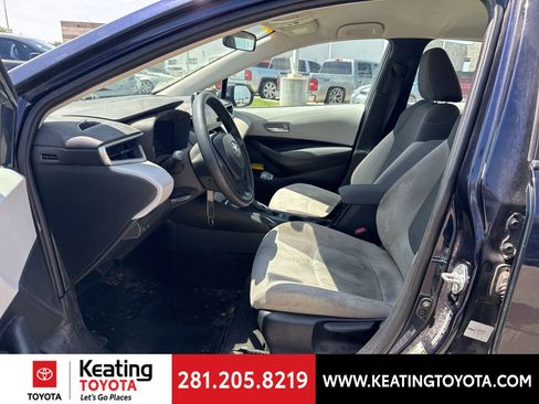 Used 2021 Toyota Corolla LE FWD image 15