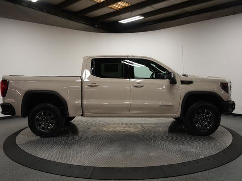New 2026 GMC Sierra 1500 AT4X AWD/4WD image 9
