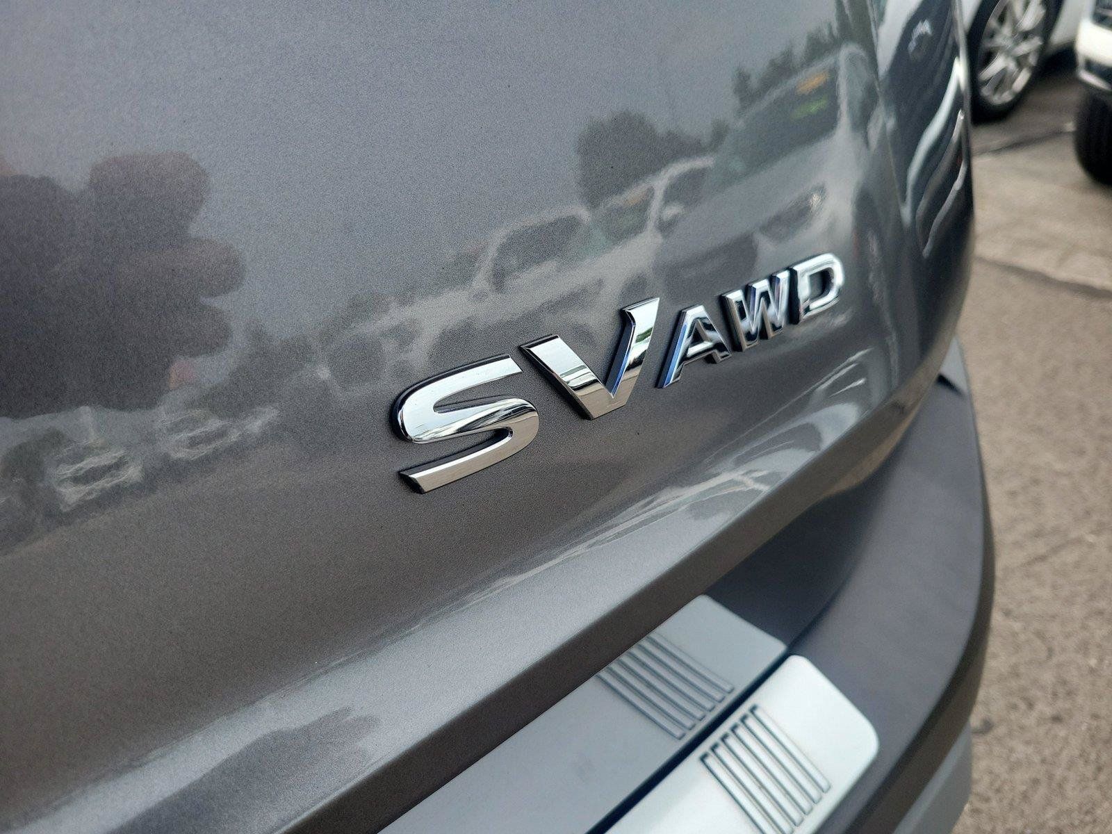 Used 2023 Nissan Rogue SV AWD/4WD image 7