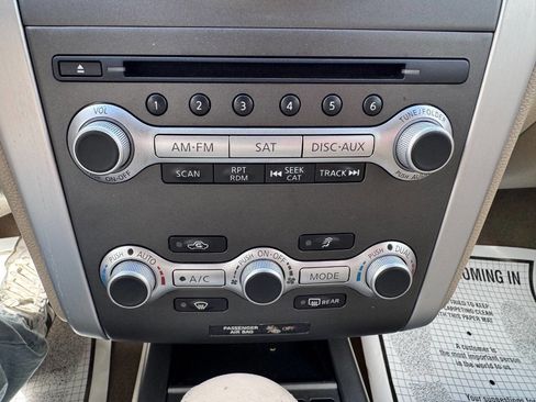 Used 2011 Nissan Murano SL w/ Navigation Pkg image 15