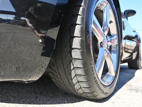 Used 2009 Pontiac Solstice GXP w/ Premium Package RWD image 15